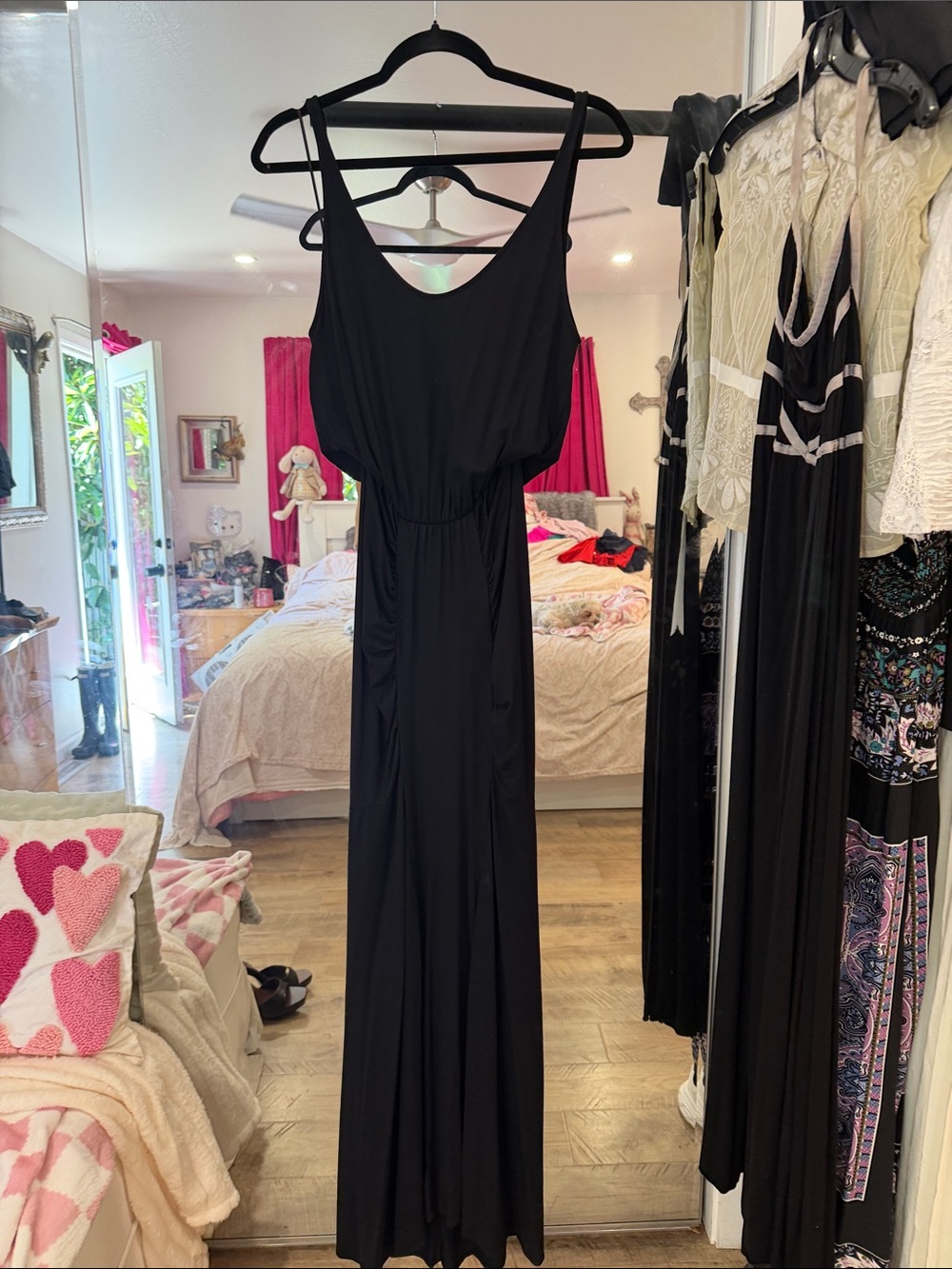 Black Sleeveless Maxi Dress with Scoop Neck vintage never worn Y2K
